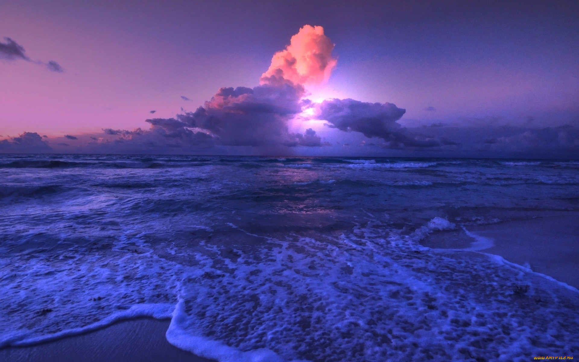 Фиолетовый океан